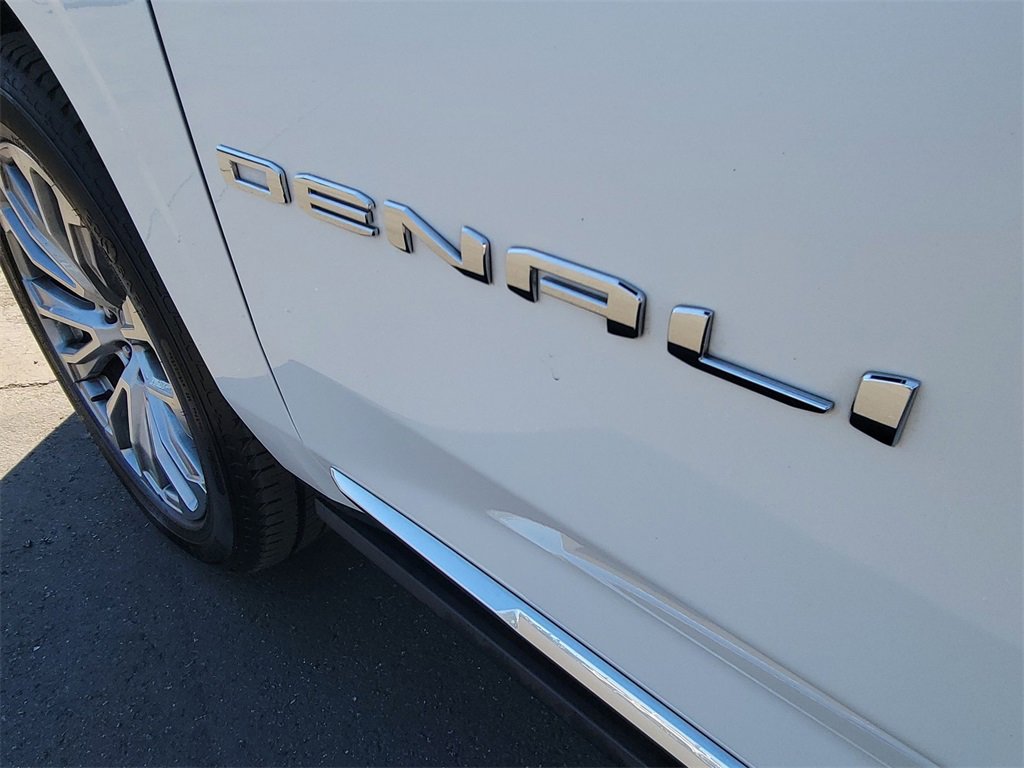 Used 2021 GMC Yukon XL Denali image 33