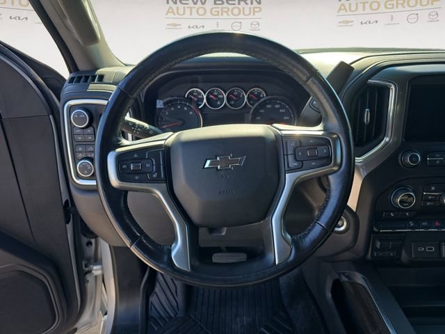 Used 2021 Chevrolet Silverado 1500 LT Trail Boss w/ Bed Protection Package image 12