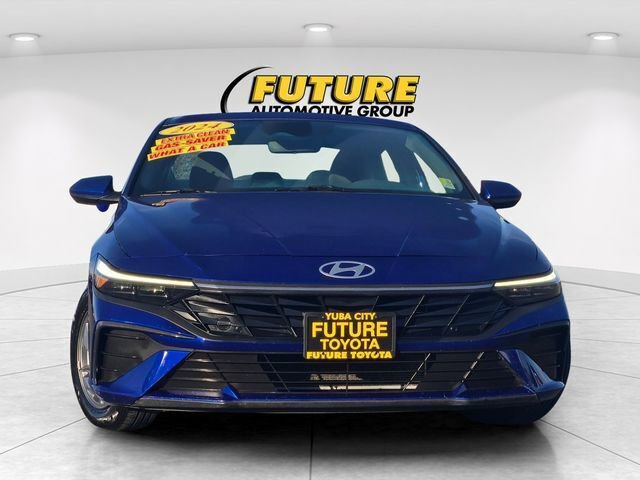 Used 2024 Hyundai Elantra SE video 2