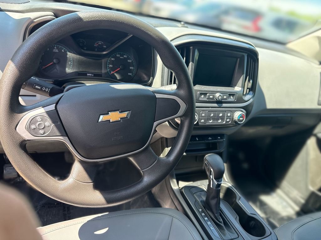 Used 2022 Chevrolet Colorado W/T w/ WT Convenience Package AWD/4WD image 21