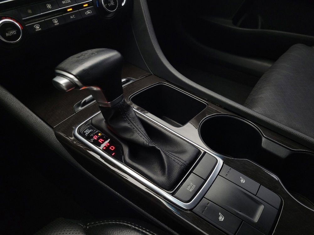 Used 2018 Kia Optima EX image 26