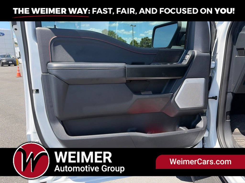 Used 2025 Ford F150 Raptor AWD/4WD image 26