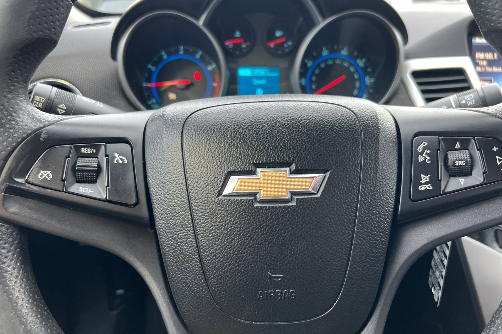 Used 2016 Chevrolet Cruze LT w/ Technology Package image 20