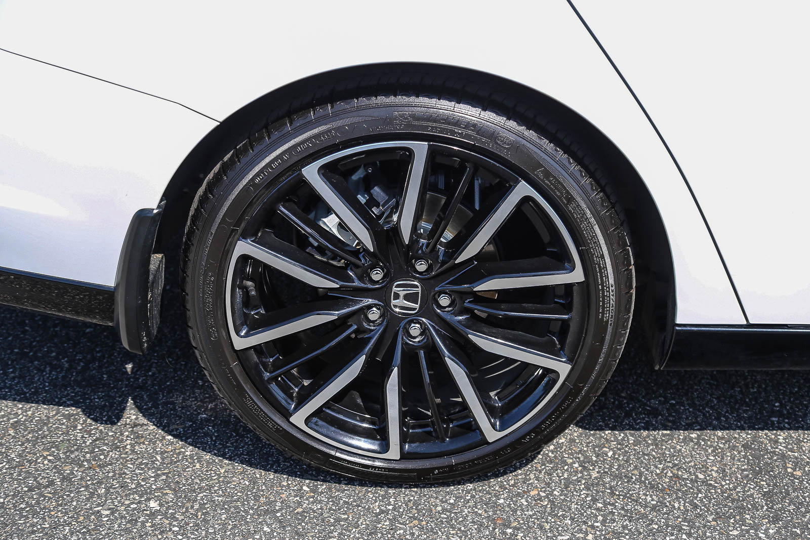 Certified 2024 Honda Accord Touring image 9