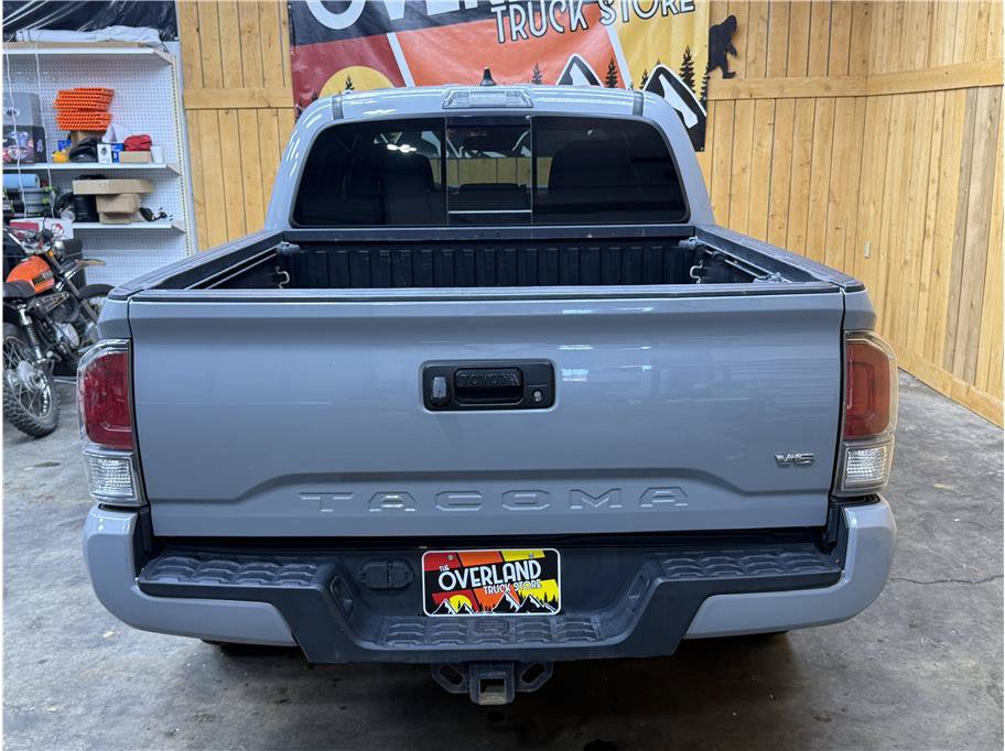 Used 2020 Toyota Tacoma TRD Sport AWD/4WD image 6