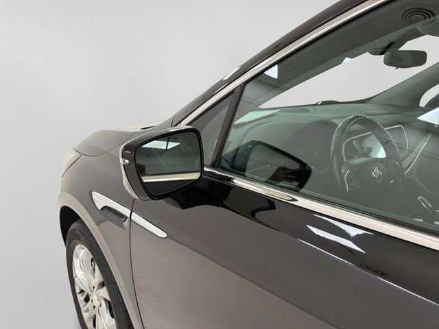 Used 2021 Buick Enclave Avenir w/ Avenir Technology Package image 10