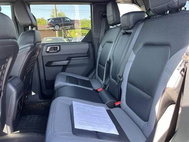 Used 2024 Ford Bronco Black Diamond w/ Sasquatch Package AWD/4WD image 17