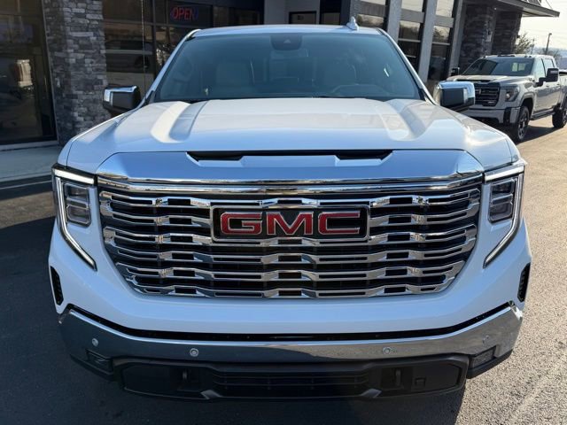 Used 2026 GMC Sierra 1500 SLT w/ SLT Premium Plus Package AWD/4WD image 17