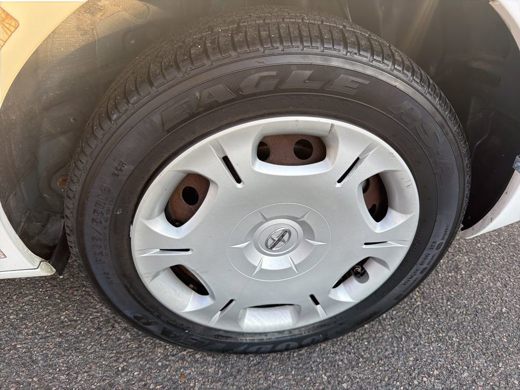 Used 2011 Scion xB image 10