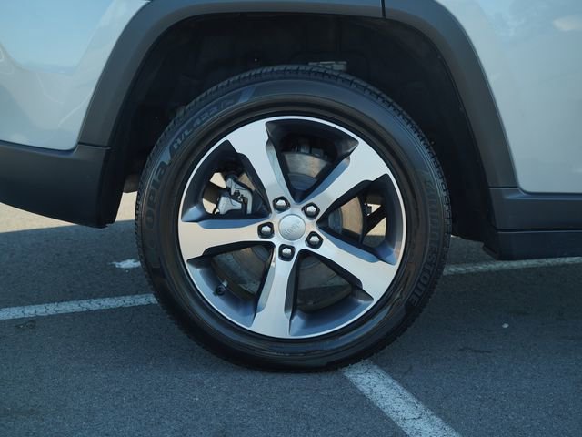 Used 2023 Jeep Grand Cherokee 4WD 4xe w/ Luxury Tech Group II image 43