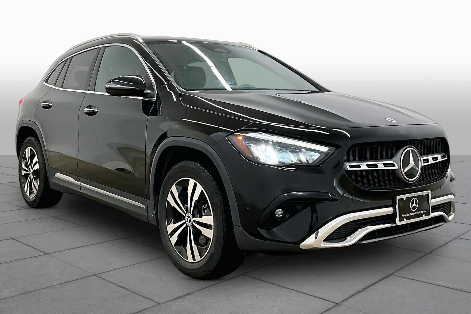 Used 2025 Mercedes-Benz GLA 250 image 3
