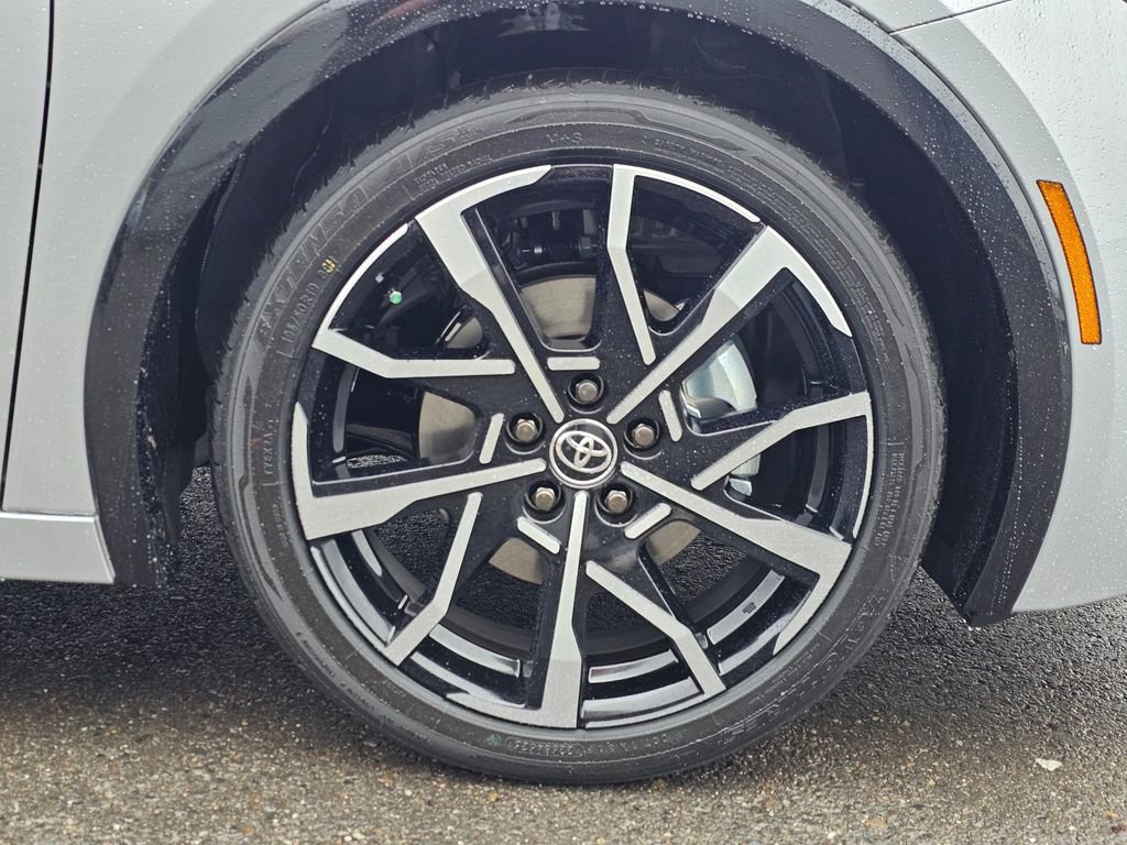 New 2026 Toyota Prius XSE image 9