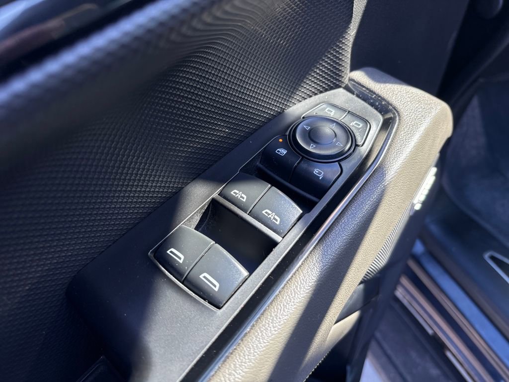 Used 2023 Chevrolet Silverado 1500 ZR2 w/ Technology Package image 24