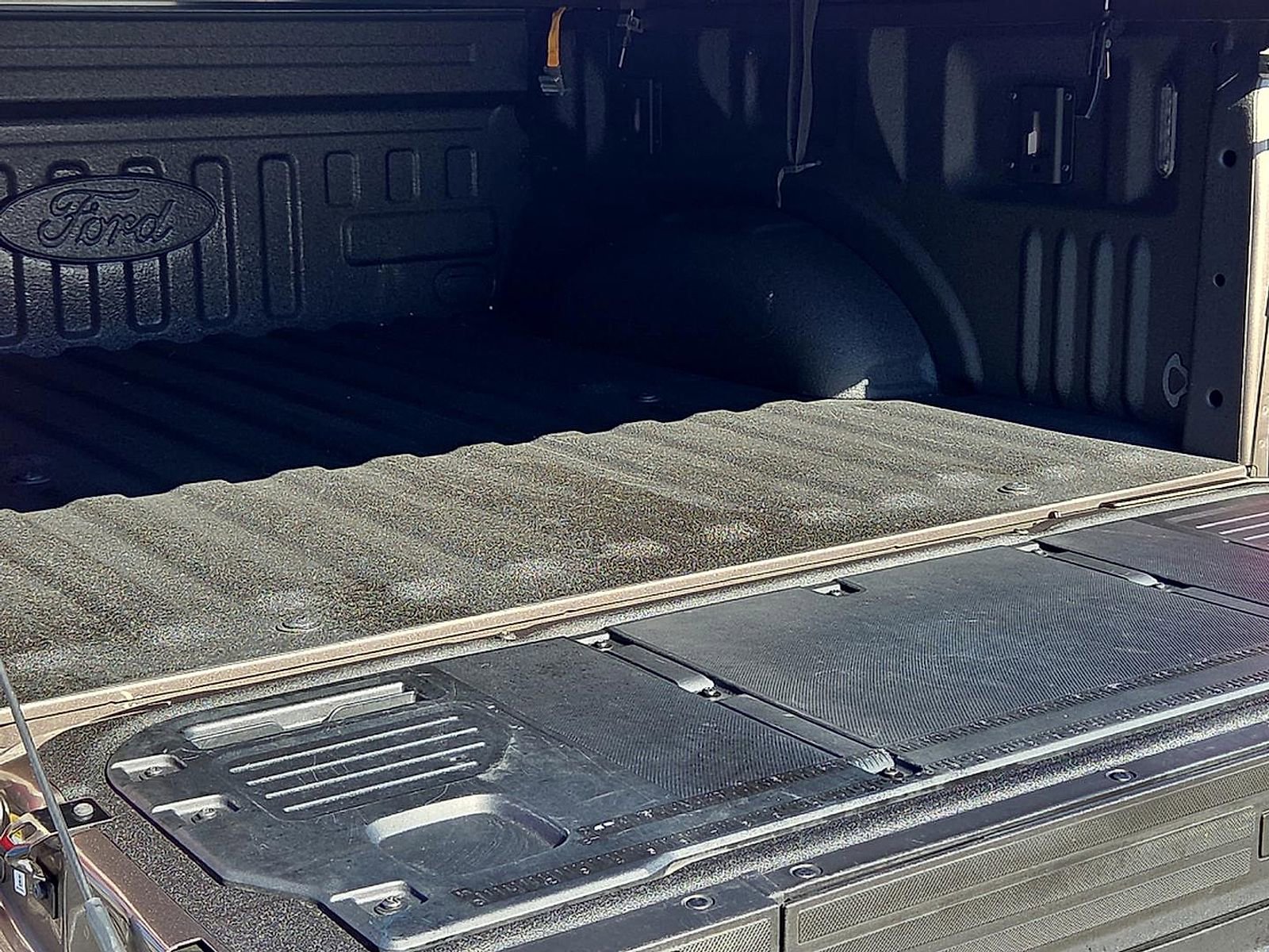 Used 2023 Ford F150 Lariat w/ Equipment Group 502A High image 9