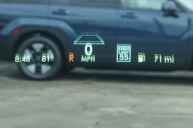 Used 2023 Lincoln Aviator Reserve w/ Equipment Group 201A AWD/4WD image 26