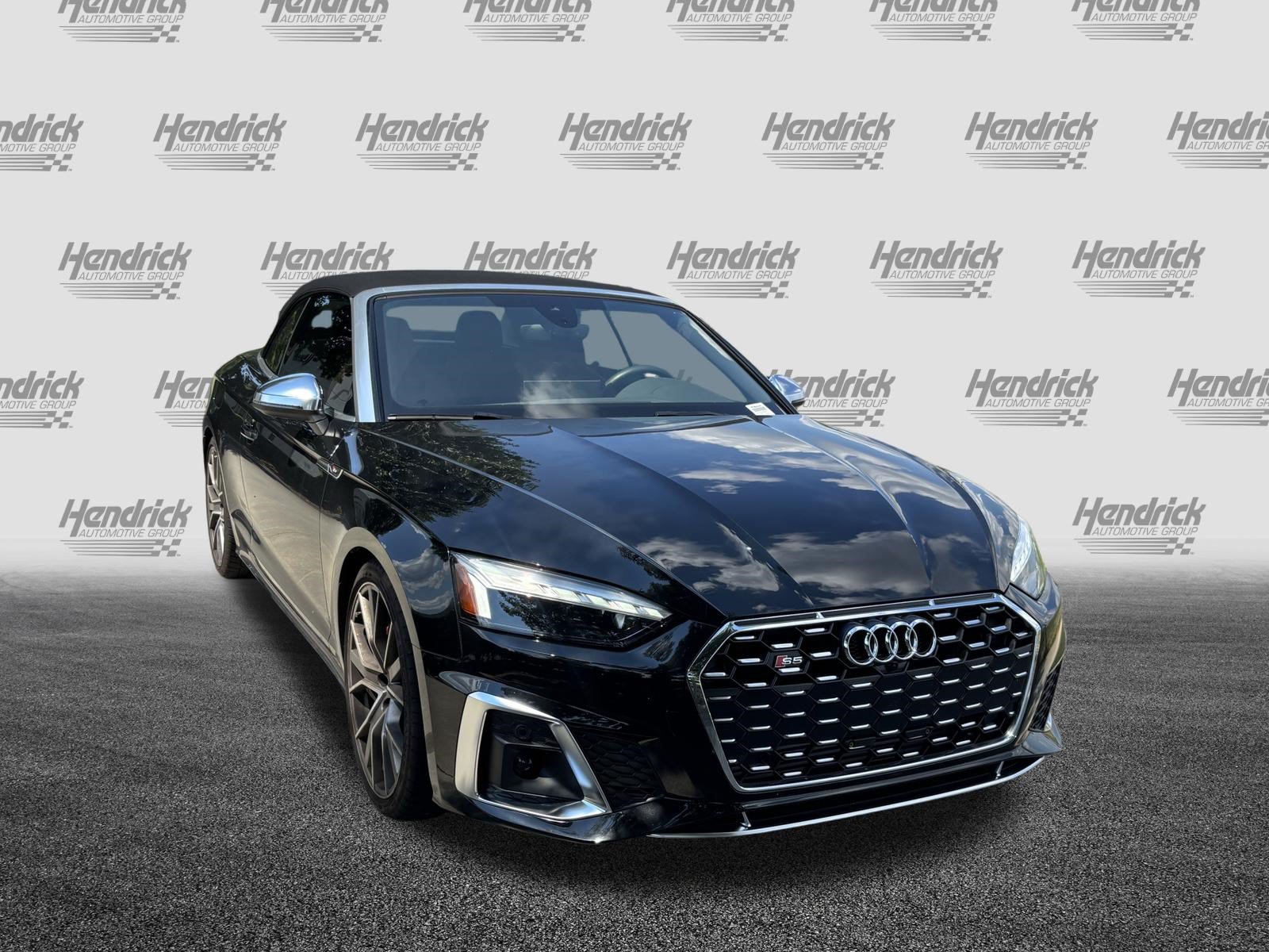 Used 2023 Audi S5 Premium Plus w/ Premium Plus Package AWD/4WD image 2
