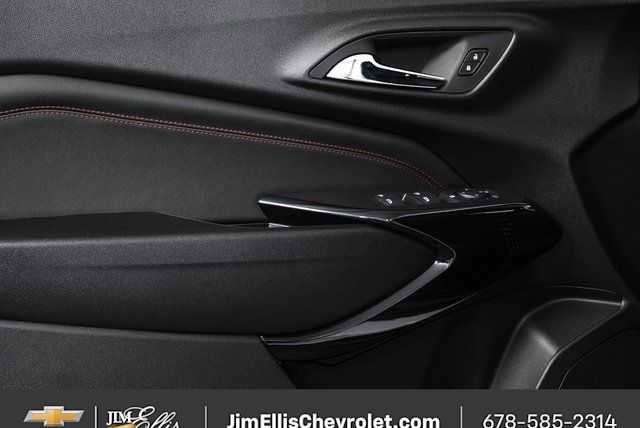 New 2026 Chevrolet Trax RS w/ Sunroof Package FWD image 6