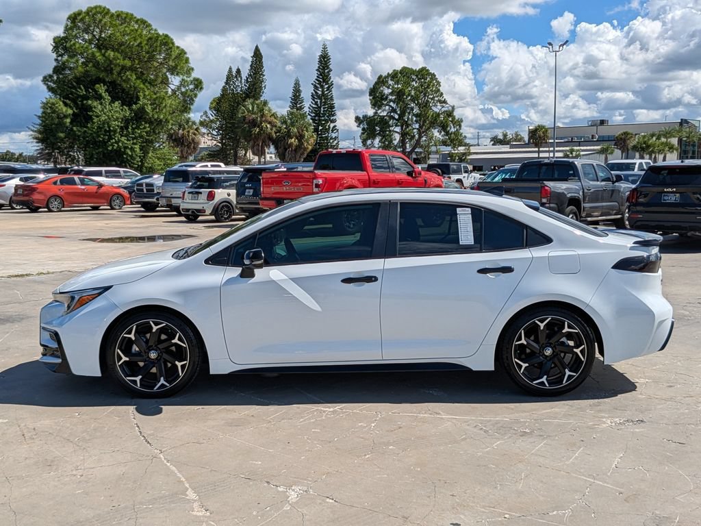 Used 2025 Toyota Corolla FX w/ Convenience Package FWD image 5