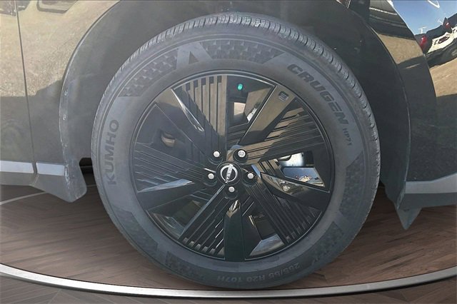 Certified 2025 Nissan Murano SV image 9