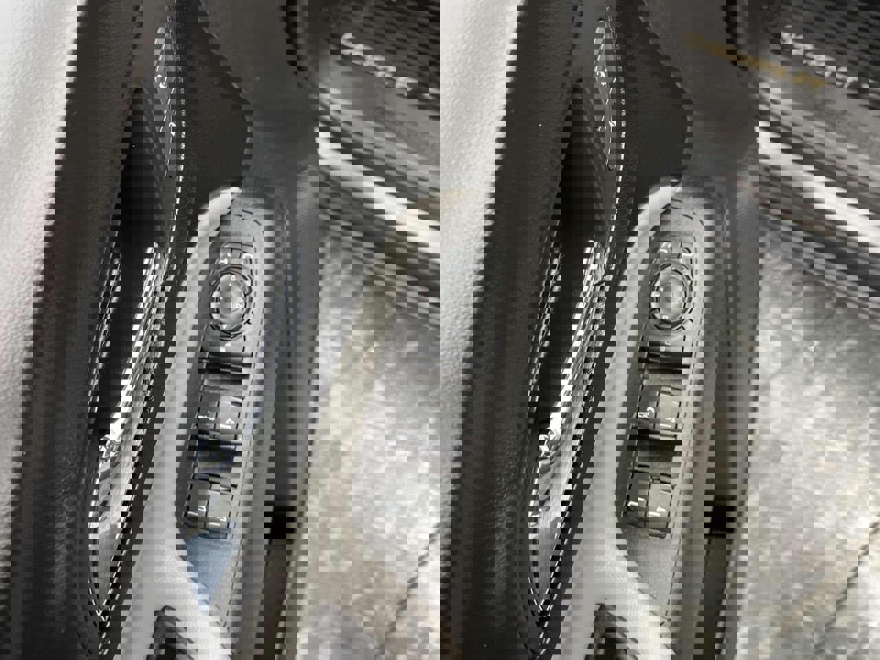 Used 2018 Chevrolet Equinox LS image 7