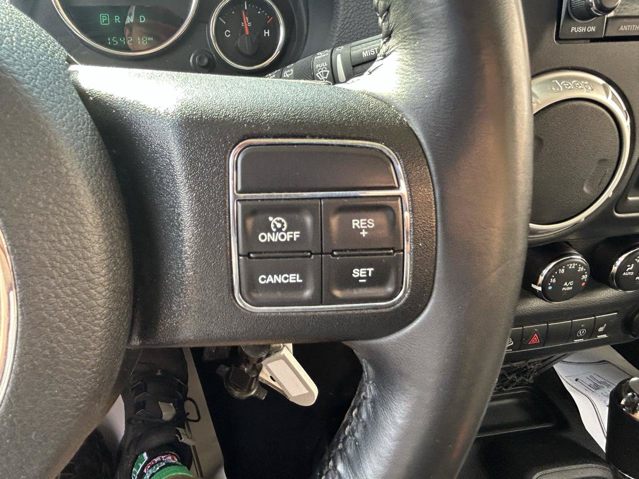 Used 2017 Jeep Wrangler Unlimited Sahara w/ Dual Top Group AWD/4WD image 21