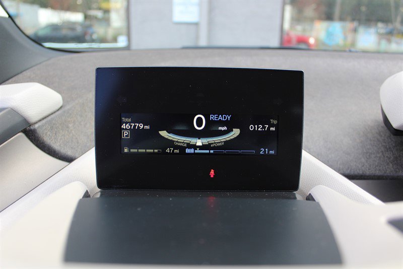 Used 2016 BMW i3 w/ Range Extender image 8