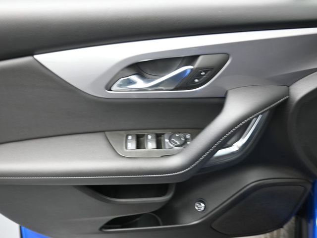 Used 2024 Chevrolet Blazer LT w/ Midnight/Sport Edition image 13