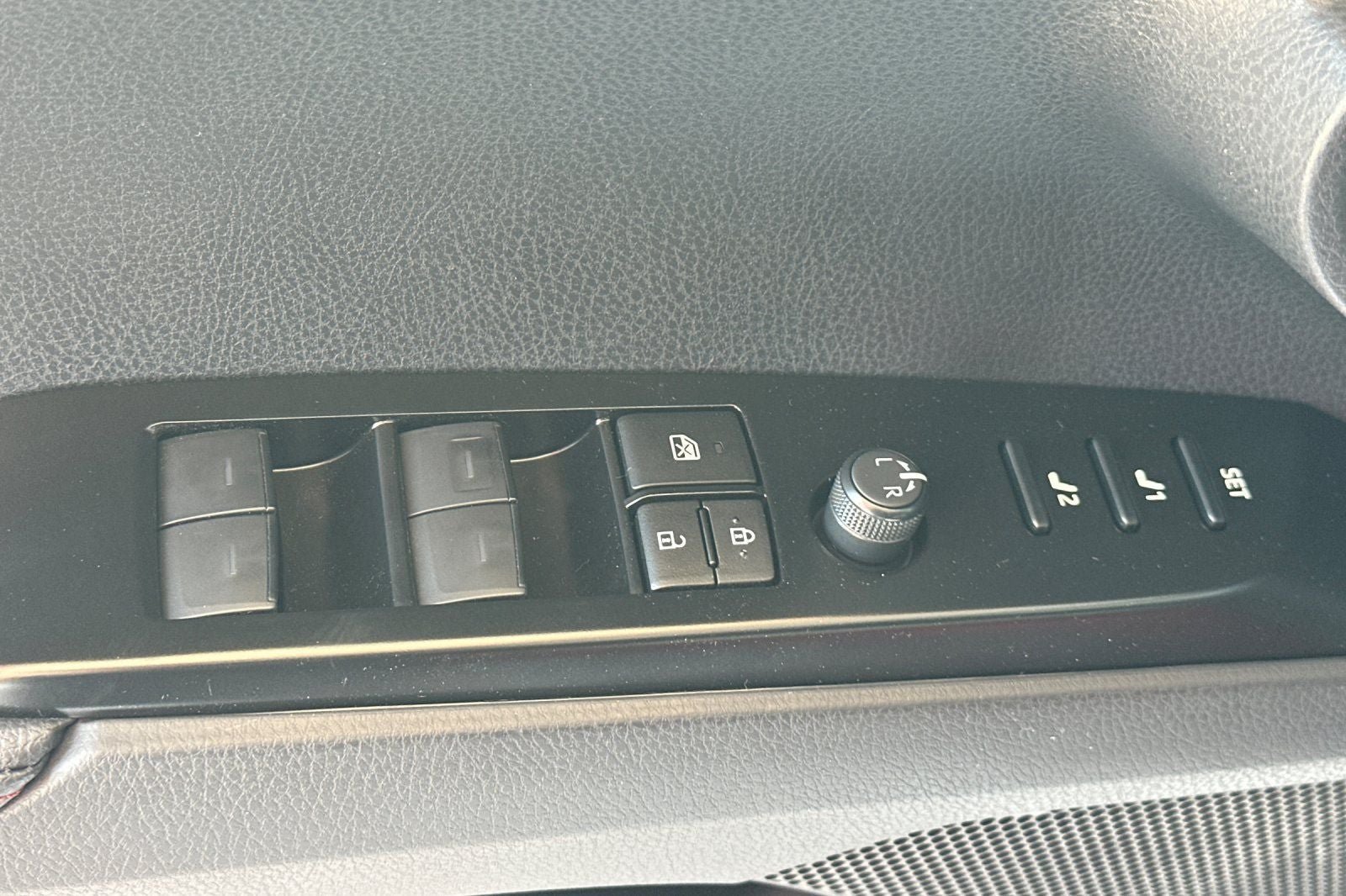 New 2026 Toyota Camry XSE FWD image 13