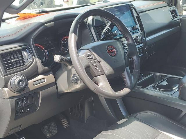 Used 2024 Nissan Titan PRO-4X w/ Pro-4x Convenience Package AWD/4WD image 9