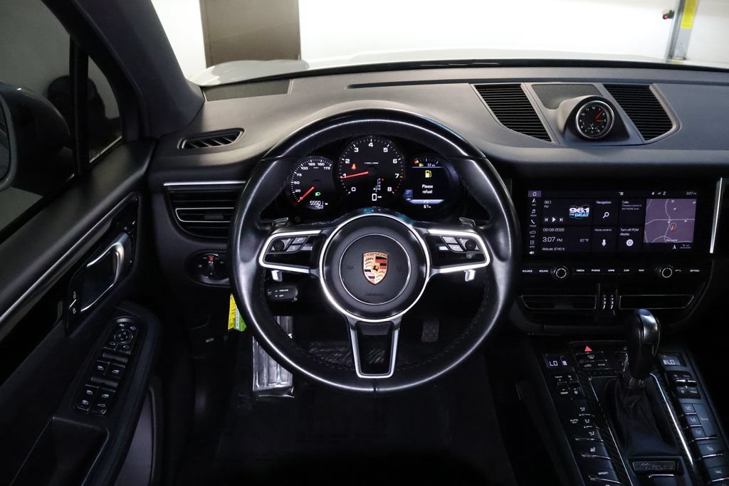 Used 2019 Porsche Macan AWD/4WD image 18