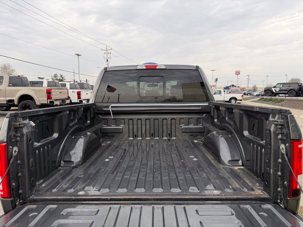 Used 2015 Ford F150 XLT w/ Equipment Group 302A Luxury image 15