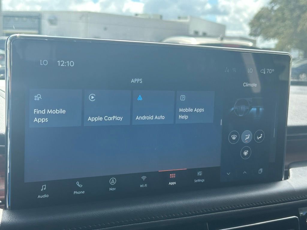 Used 2023 Lincoln Nautilus Reserve w/ Equipment Group 202A image 16