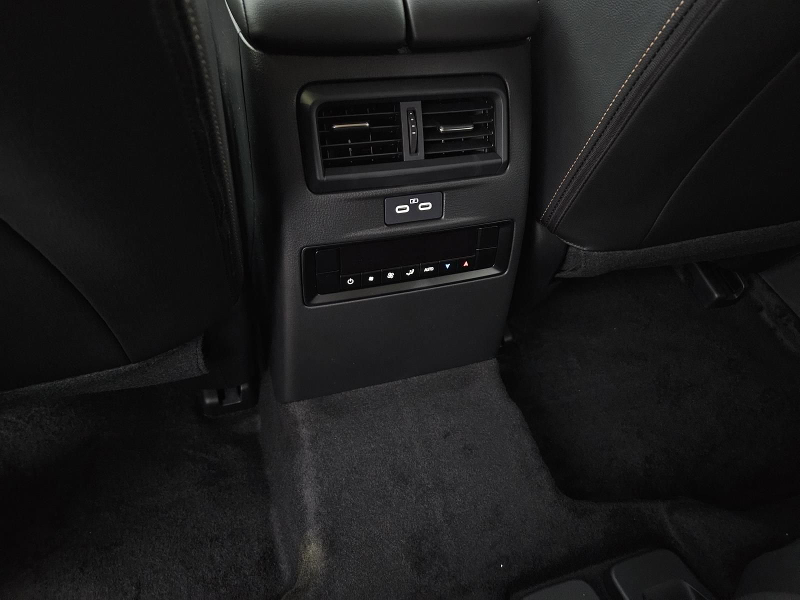 New 2026 MAZDA CX-90 3.3 Turbo w/ Select Package image 11