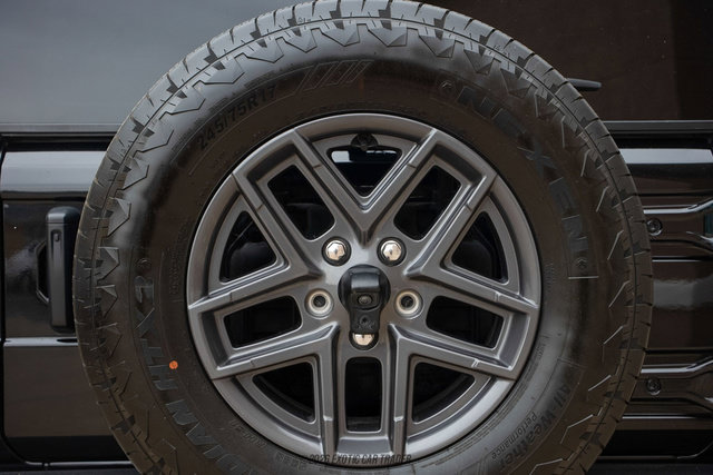 Used 2024 Jeep Wrangler Unlimited Sport AWD/4WD image 79