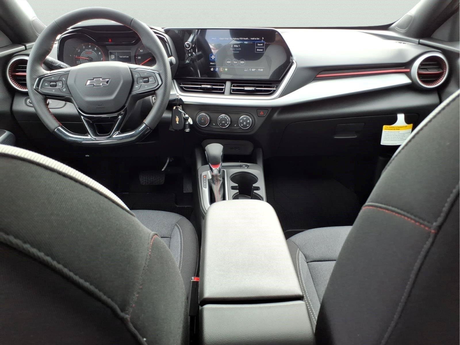 New 2026 Chevrolet Trax RS w/ Sunroof Package FWD image 12