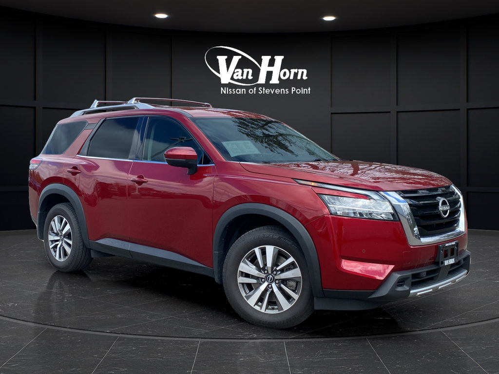 Used 2024 Nissan Pathfinder SL