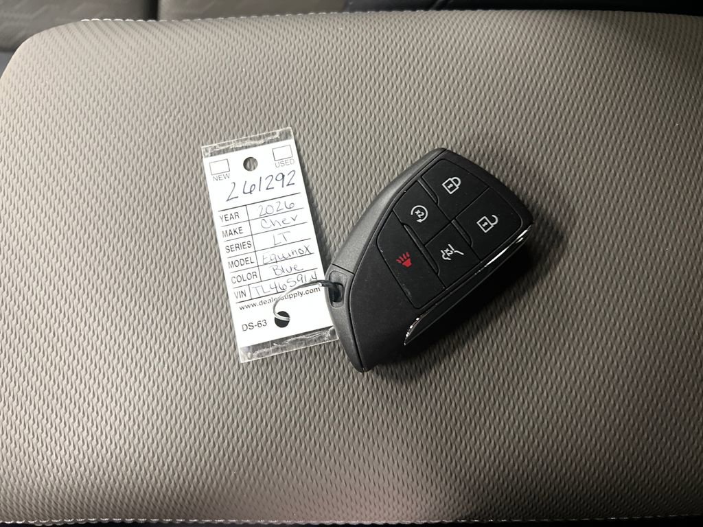 New 2026 Chevrolet Equinox LT w/ Convenience Package II AWD/4WD image 29
