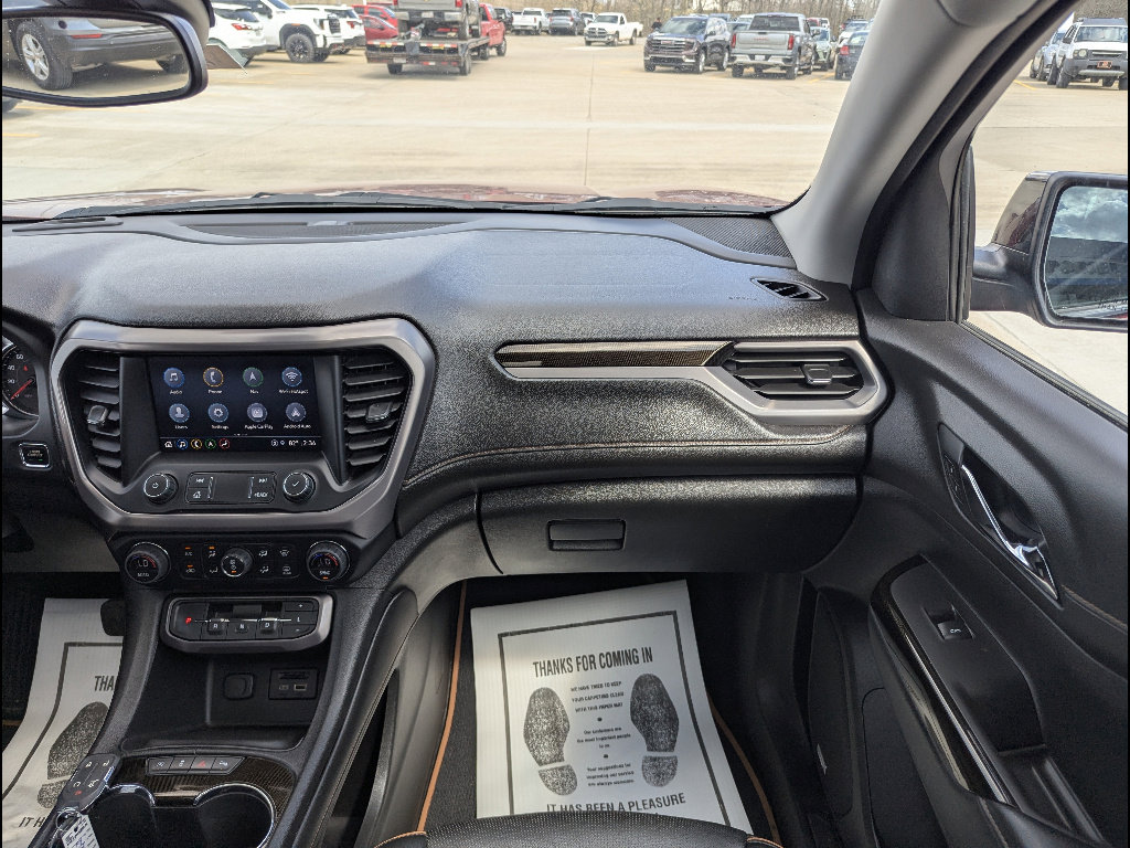 Used 2021 GMC Acadia AT4 w/ Preferred Package image 4