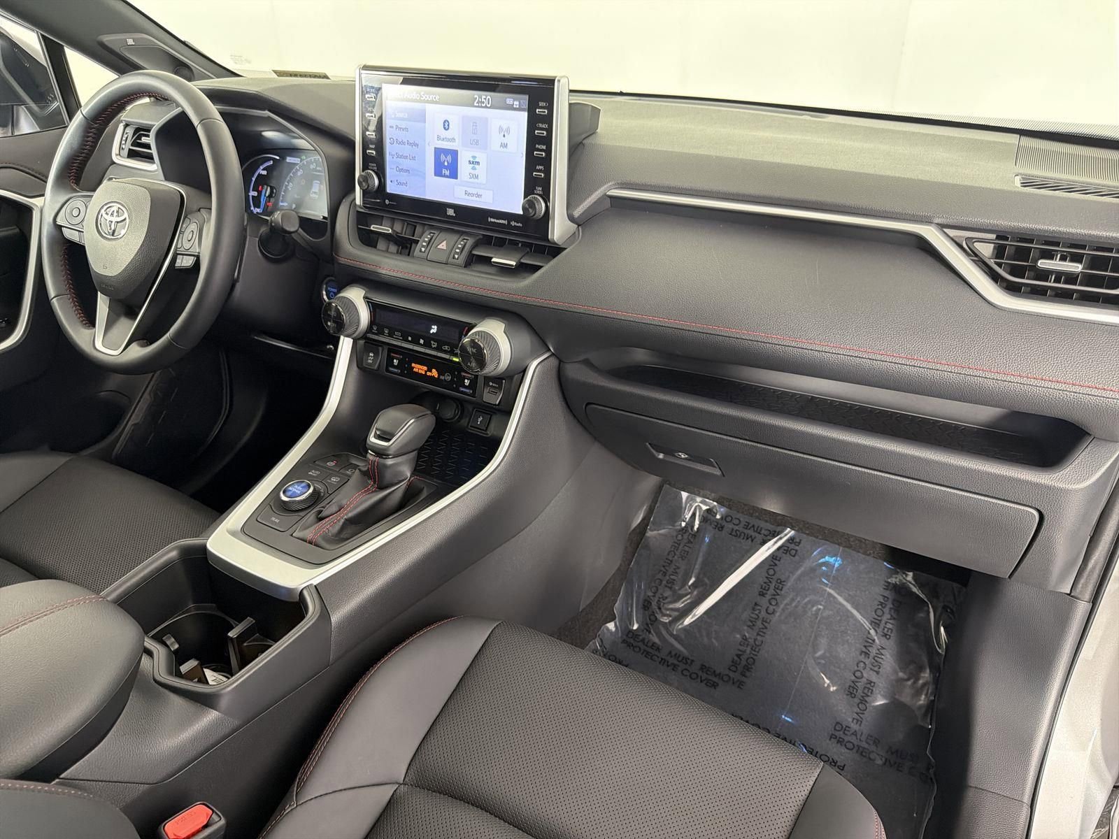 Used 2022 Toyota RAV4 XSE w/ Premium Package image 34