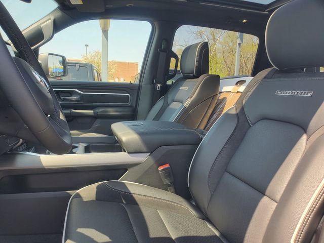New 2026 RAM 1500 Laramie AWD/4WD image 11