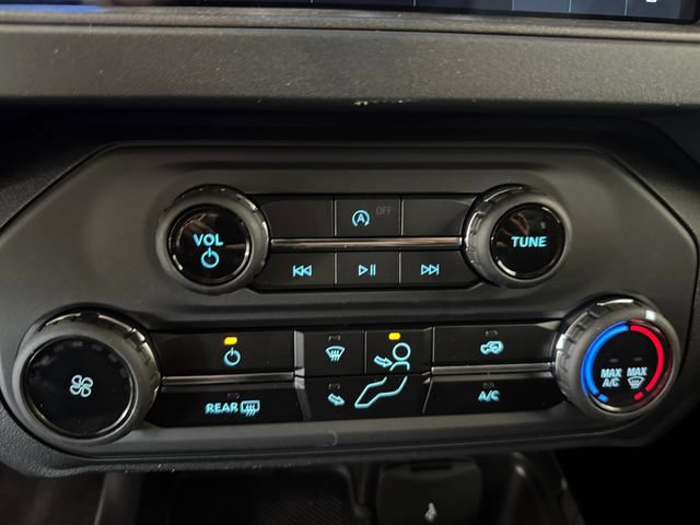 Used 2026 Ford Bronco Big Bend w/ Black Appearance Package AWD/4WD image 3
