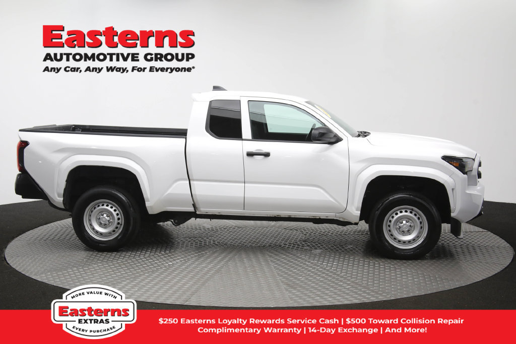 Used 2025 Toyota Tacoma SR RWD image 43