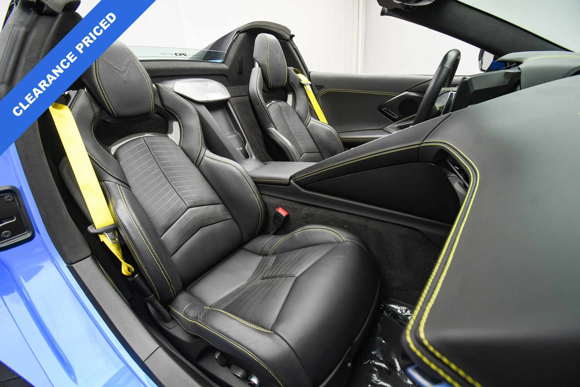 Used 2023 Chevrolet Corvette Stingray Premium Conv w/ Z51 Performance Package image 16