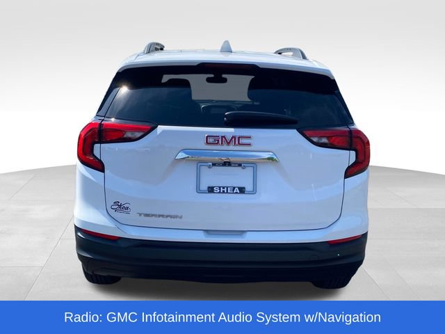 Used 2020 GMC Terrain SLE w/ Driver Convenience Package FWD image 4