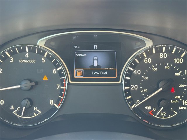 Used 2020 Nissan Pathfinder SV image 17