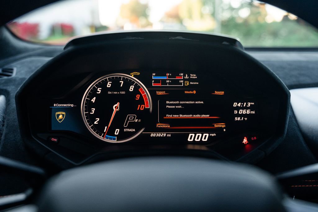 Used 2018 Lamborghini Huracan Performante image 44