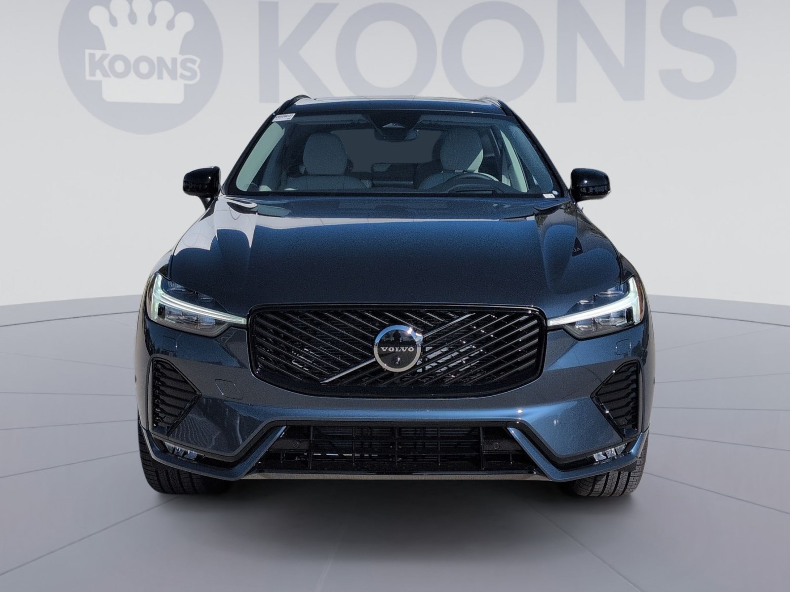 New 2026 Volvo XC60 B5 Ultra w/ Protection Package Premier AWD/4WD image 4