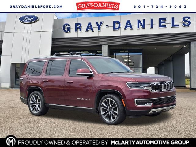 Used 2022 Jeep Wagoneer Series III w/ Premium Group I AWD/4WD image 1