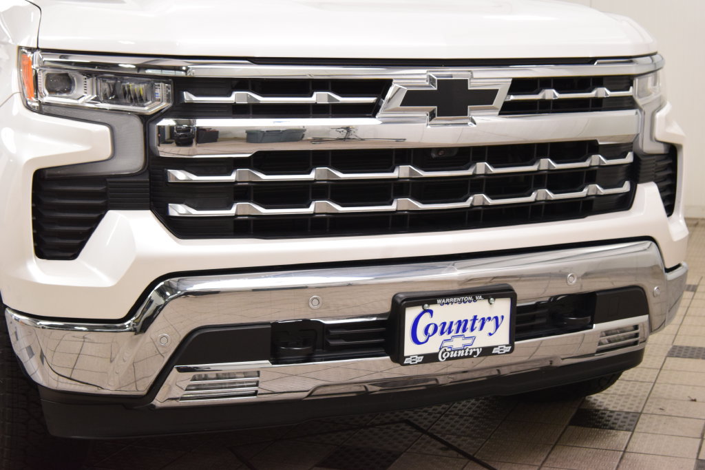 Used 2022 Chevrolet Silverado 1500 LTZ AWD/4WD image 13