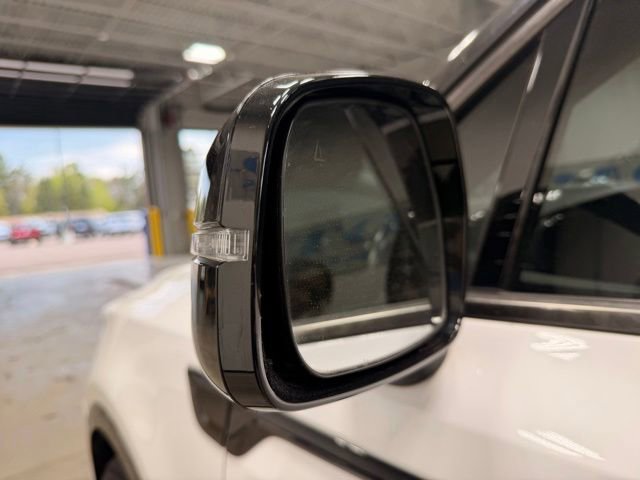 Used 2021 Kia Sorento S w/ Panoramic Sunroof Package FWD image 10